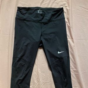 Black Nike Dry Fit in a Large
